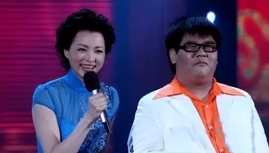 盲人歌手杨光最近的情况,盲人歌手杨光真的看不见吗