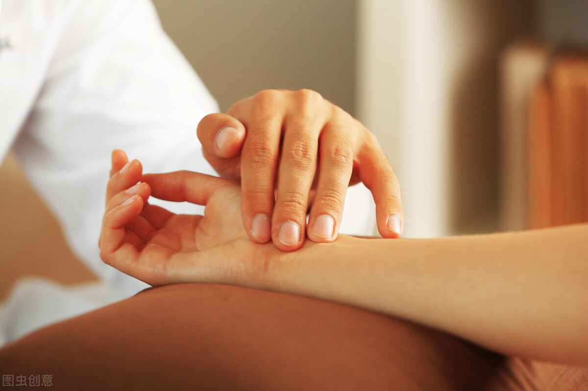 妇女月经量少中医有什么方子,中医调理月经量少的最好方法