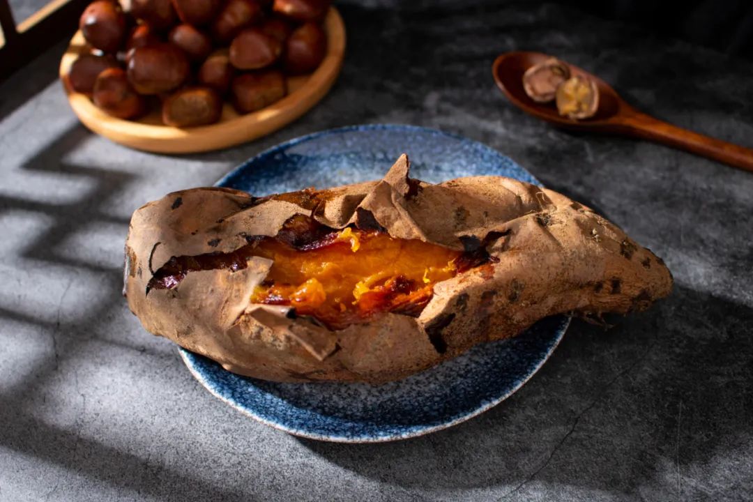 抓住秋天摘苹果,抓住秋天的尾巴赏红叶