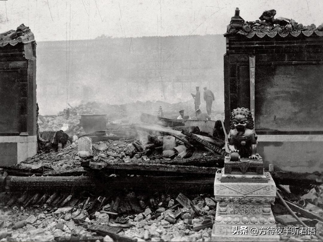 老照片90年代的故宫 (故宫老照片光影百年)