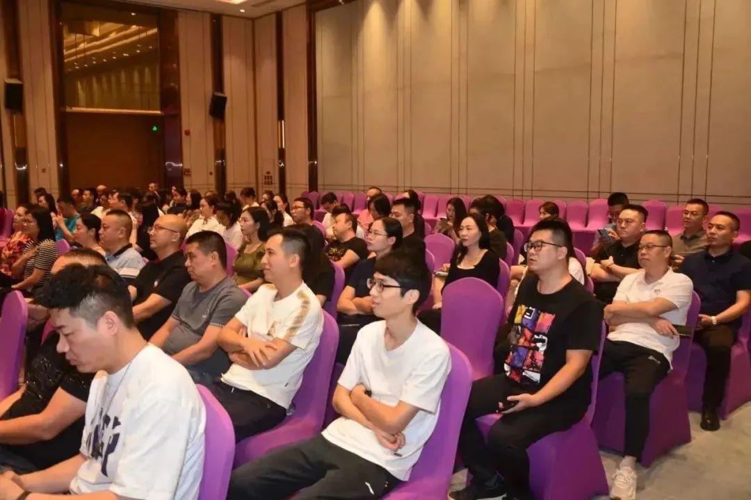 中山华艺广场灯饰节时间,华艺广场灯博会