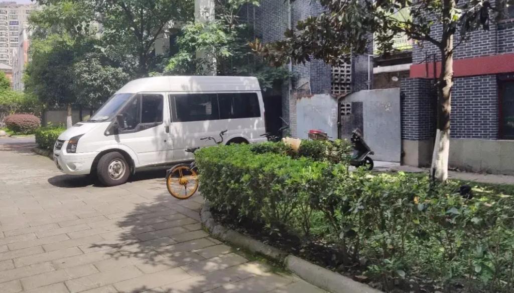 煮人骨，剔腐肉，一年处理50具遗体，直面死亡的人体标本制作师