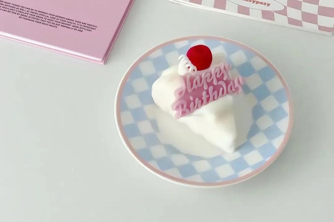 相亲是颜值重要还是人品重要,相亲男生比较在乎外貌