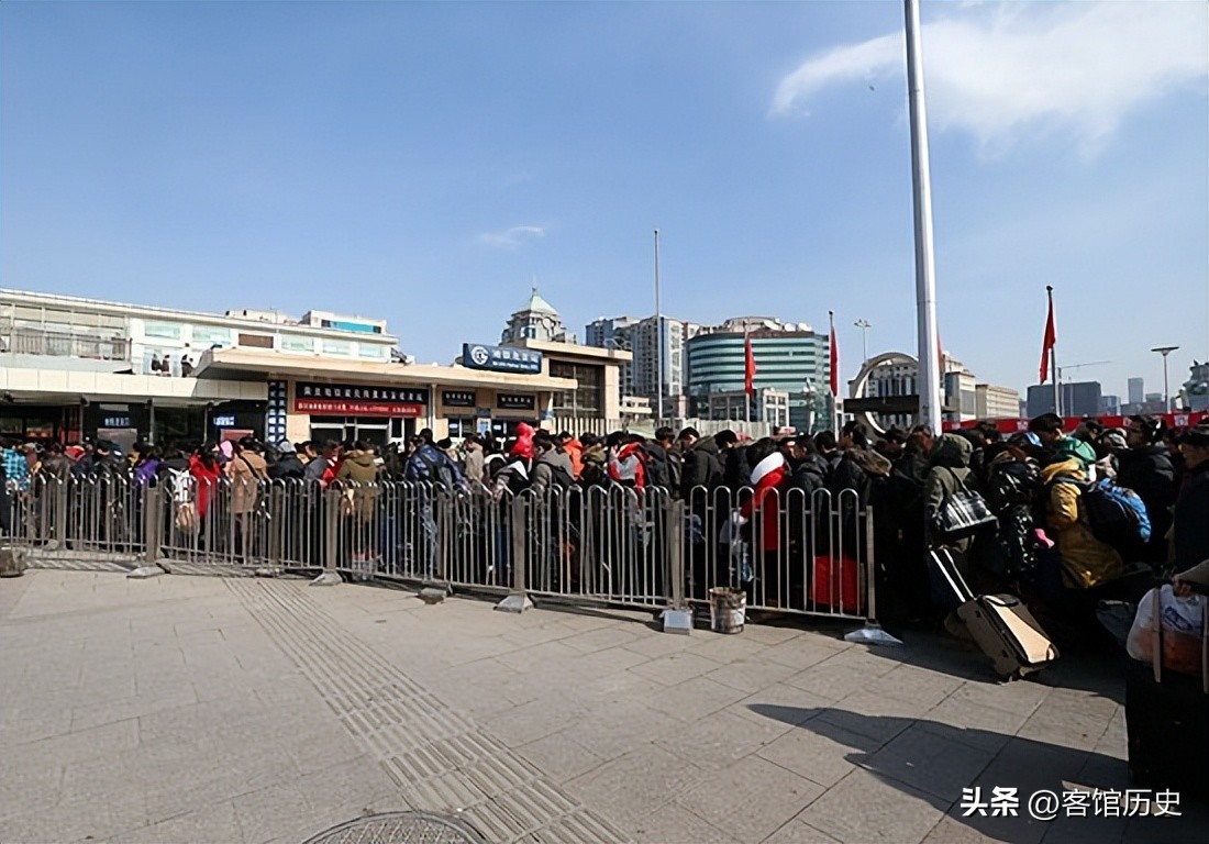 七旬老人为养老故意抢劫入狱,湖南一老人为养老抢劫入狱