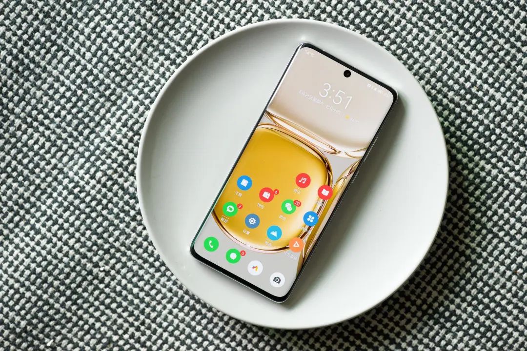 华为手机目前最值得入手的几款,华为手机到底该选哪一款