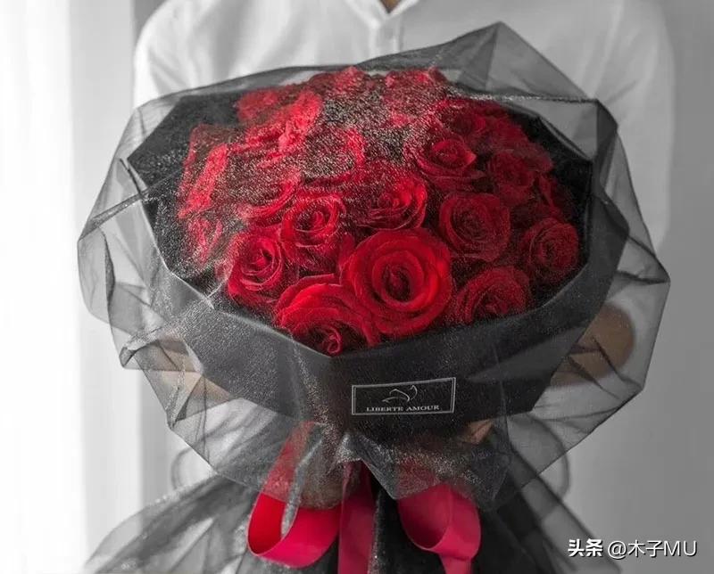 情人节送什么玫瑰花比较好,情人节送玫瑰花是什么意思