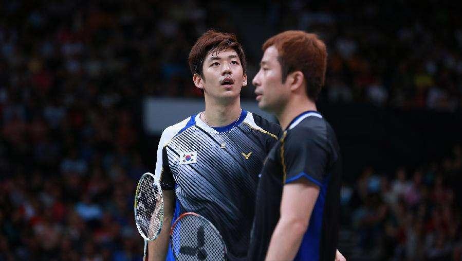 他是羽球赛场上的欧巴，出道即巅峰，却从未染指过男双世界冠军