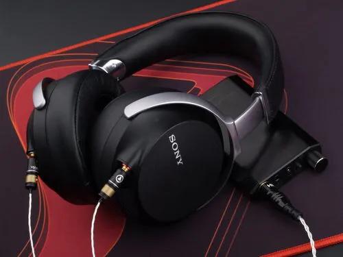 苹果耳机跟品牌耳机哪种音质好,耳机哪种牌子的比较好