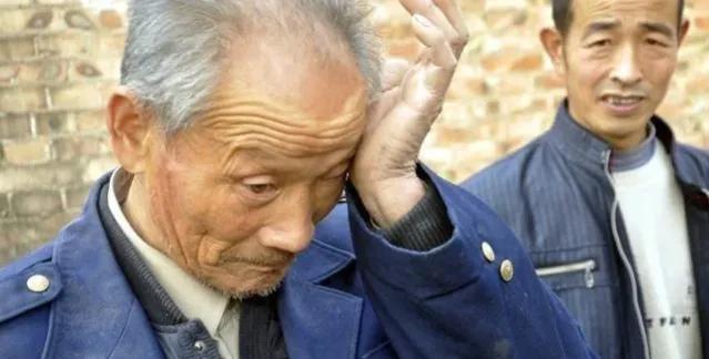 找不到合适的工作一直在家啃老,在家啃老不去找工作