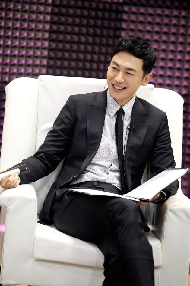 朱亚文:行走的荷尔蒙,男德天花板,他到底有什么魅力呢?