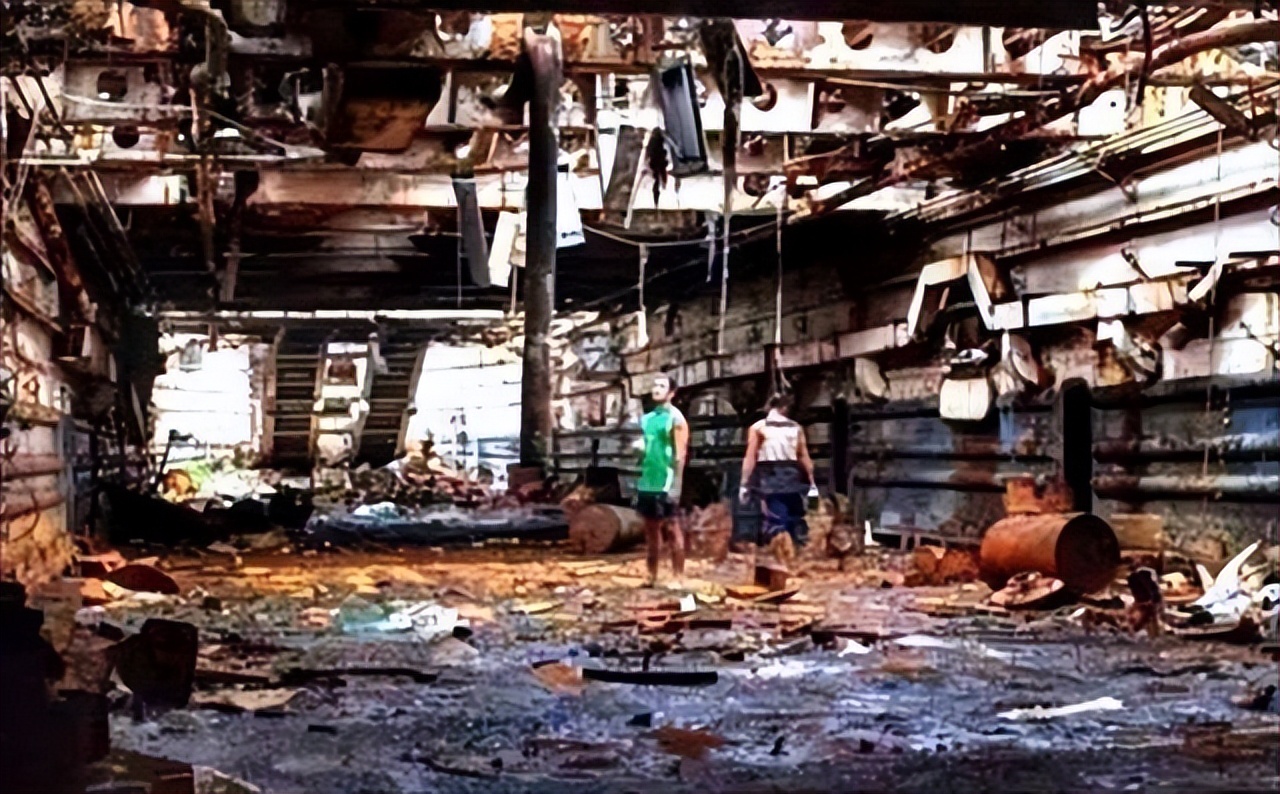 赖在仁爱礁的菲律宾军舰现状,赖在仁爱礁的菲律宾军舰过得如何