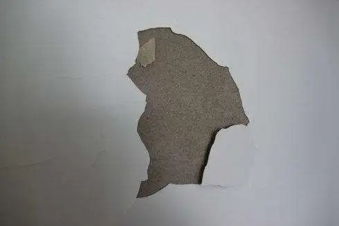 结婚照挂在卧室哪个位置好,结婚照挂在什么地方最合适