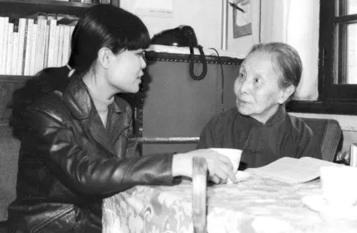 中国作协主席铁凝，50岁等来良缘：我宁可没有，也绝不凑合