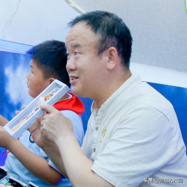 劳动润“鑫”“鑫”动生花——鑫园小学举行劳动教育专场活动