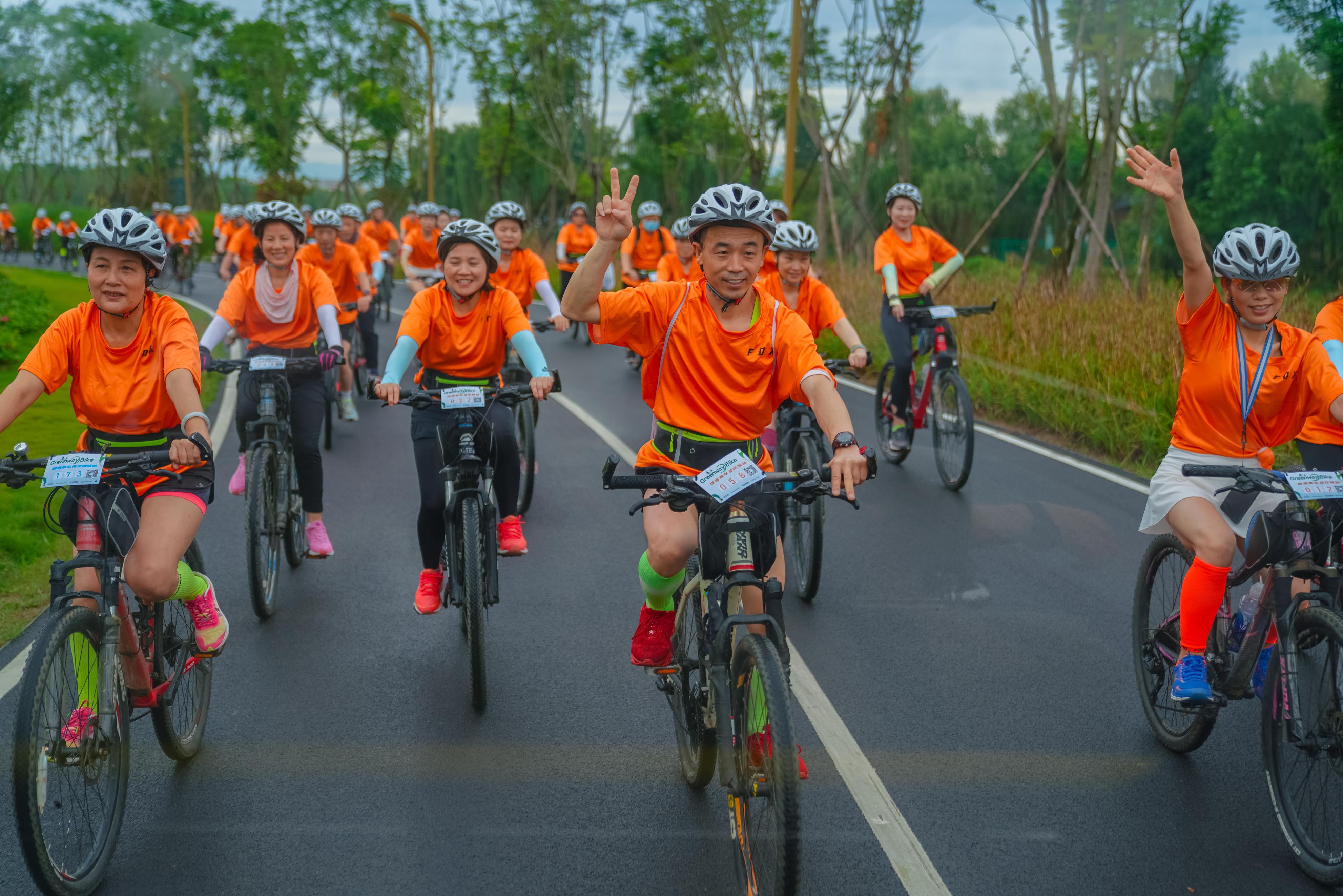 悦动彩林公园最近活动,悦动彩林公园近期视频