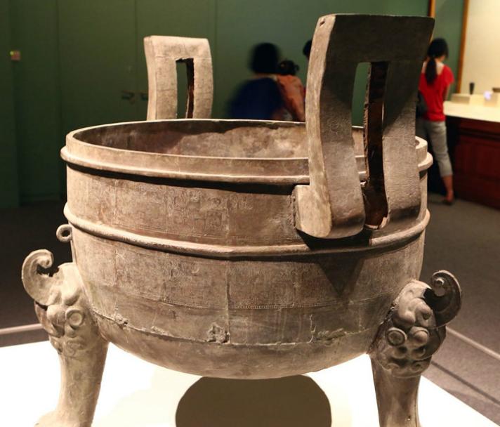 古代女子夜壶,古代女性的夜壶