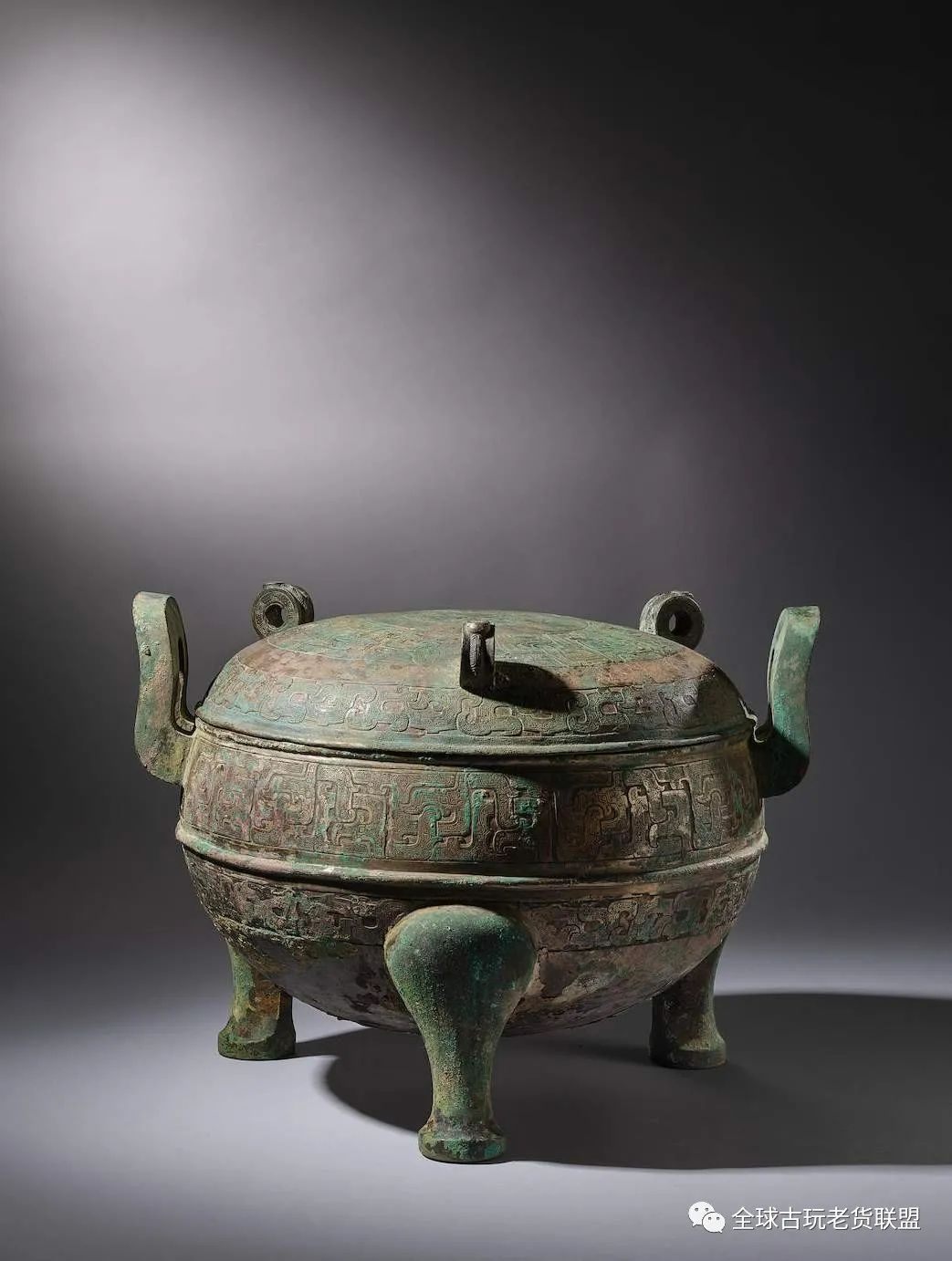 邦瀚斯成交的宣德瓷片,邦瀚斯宣德掐丝珐琅盖盒成交