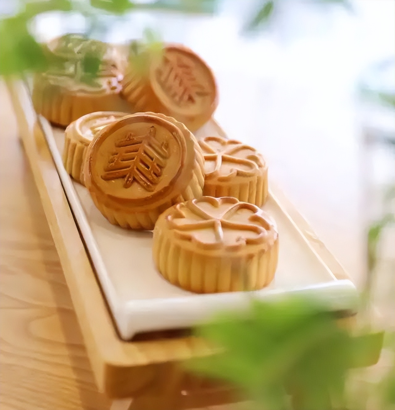 上海高校月饼新鲜出炉,上海哪个大学月饼最好吃