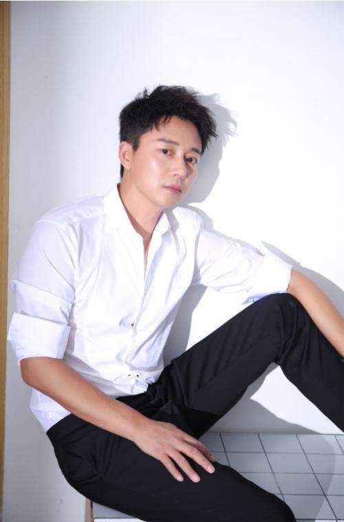 最具有沧桑感的男明星,越老越迷人的几位男明星