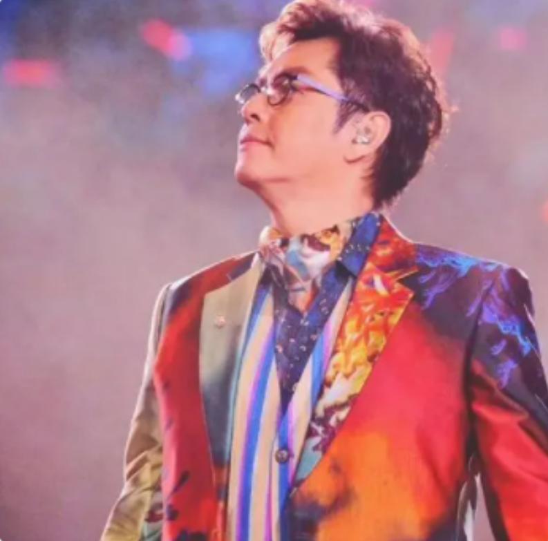 谭咏麟原配为什么没有孩子,谭咏麟与原配的恩怨纠纷