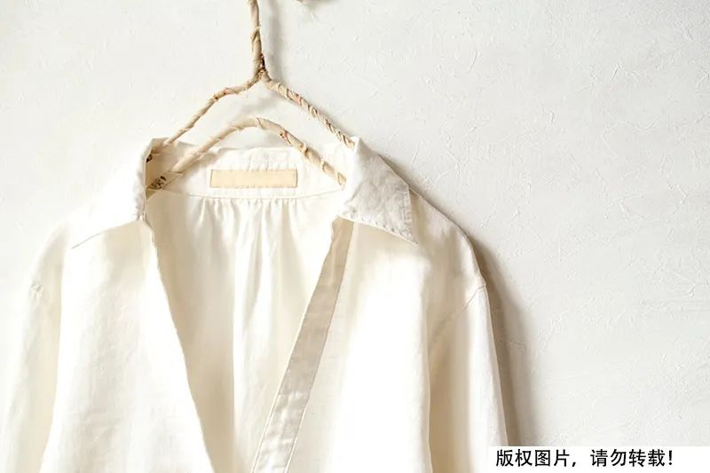 穿什么颜色衣服夏天不热,穿什么颜色的衣服容易热