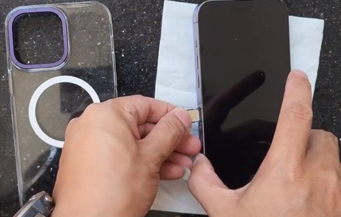 iphone14sim卡安装,苹果14sim卡怎么安装