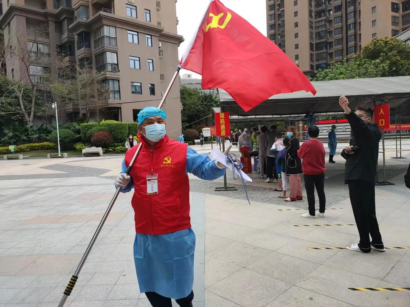 刘惜君迎接清晨第一道曙光,迎接清晨第一道曙光是什么歌