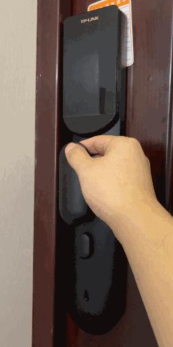 开锁师傅指纹锁靠谱吗,开锁师傅的指纹锁靠谱吗