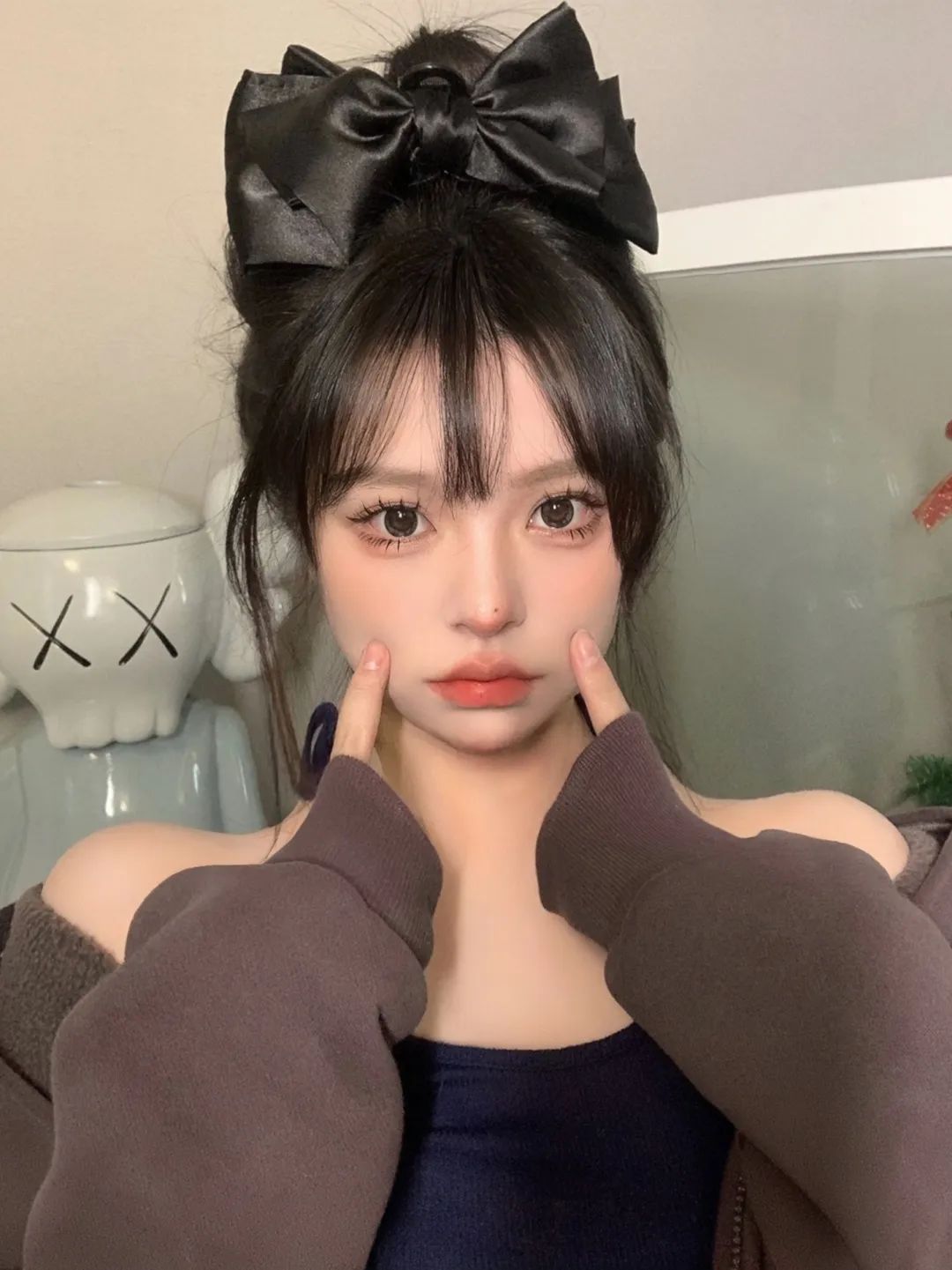 今年别再披头散发了三款减龄发型,既不显脸大又不披发的发型