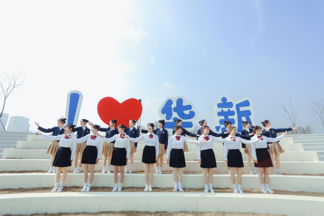 校企合作共建实训基地,校企专业共建