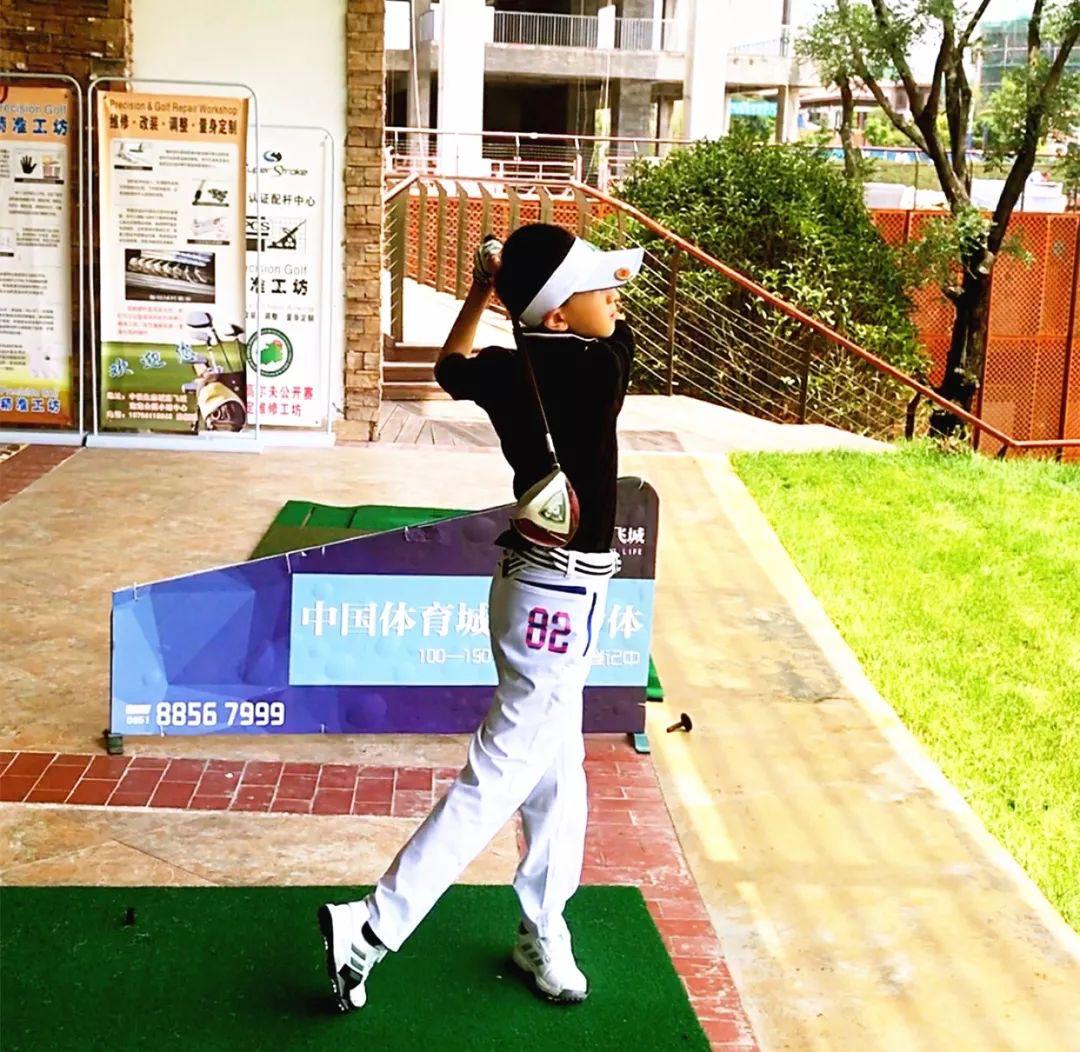 在热爱的领域闪闪发光素材,在热爱的行业里闪闪发光