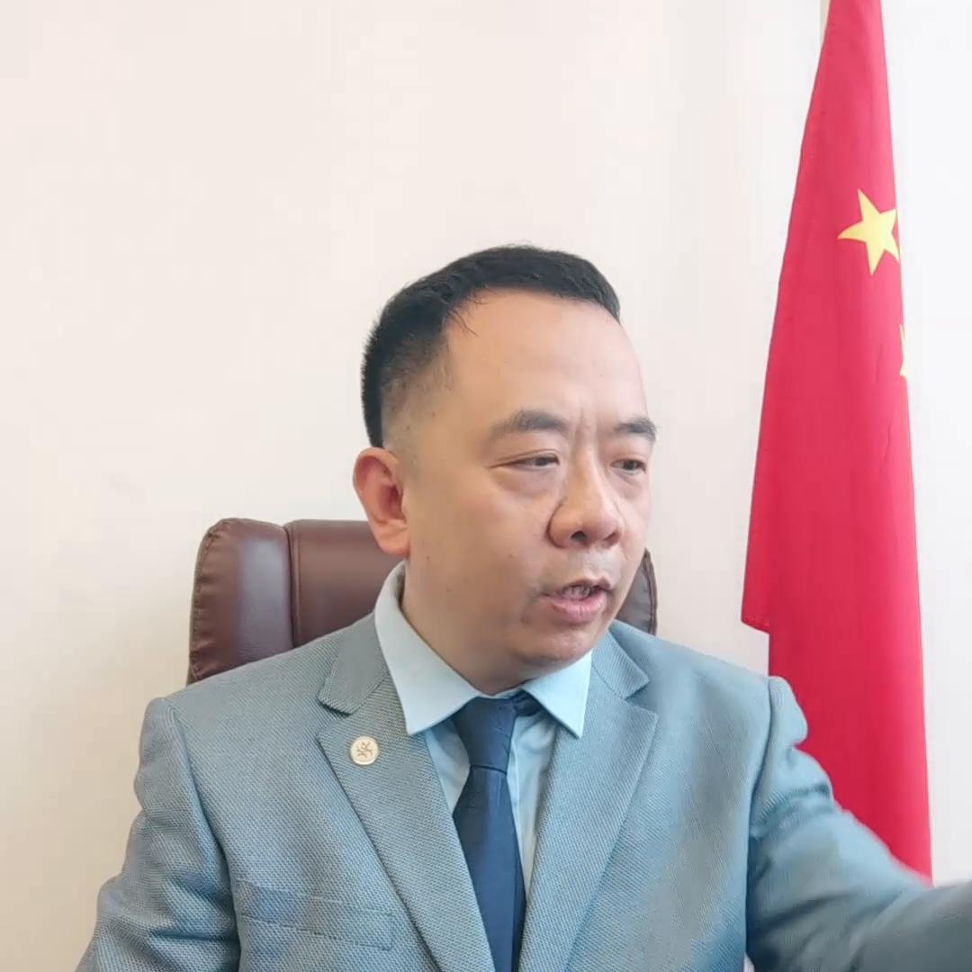 交通事故伤残赔偿请律师费用多少,交通事故没评上伤残需要请律师吗