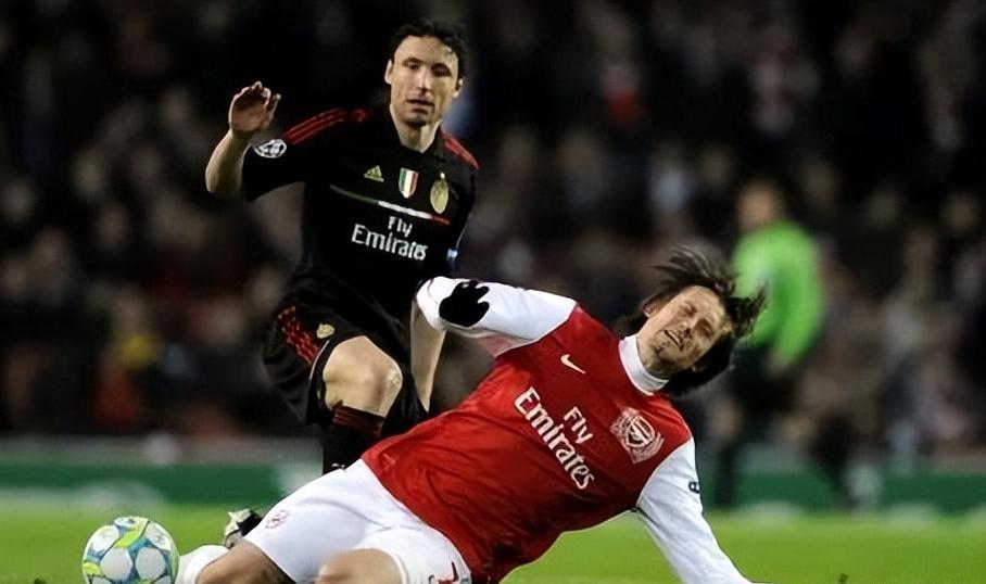 曾经巴萨首发,曾经巴萨替补门将