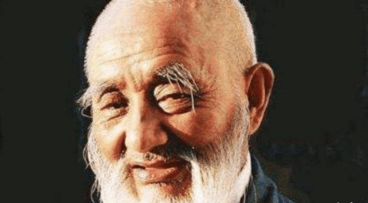 男性过了50岁眉毛变长意味着什么,中年人眉毛变长代表什么