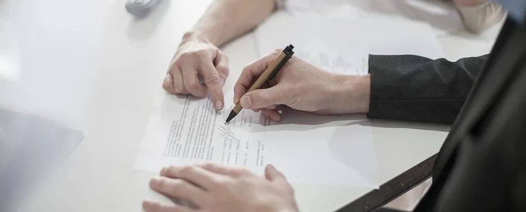 公司章程与公司法规定不一致,企业章程和股东协议