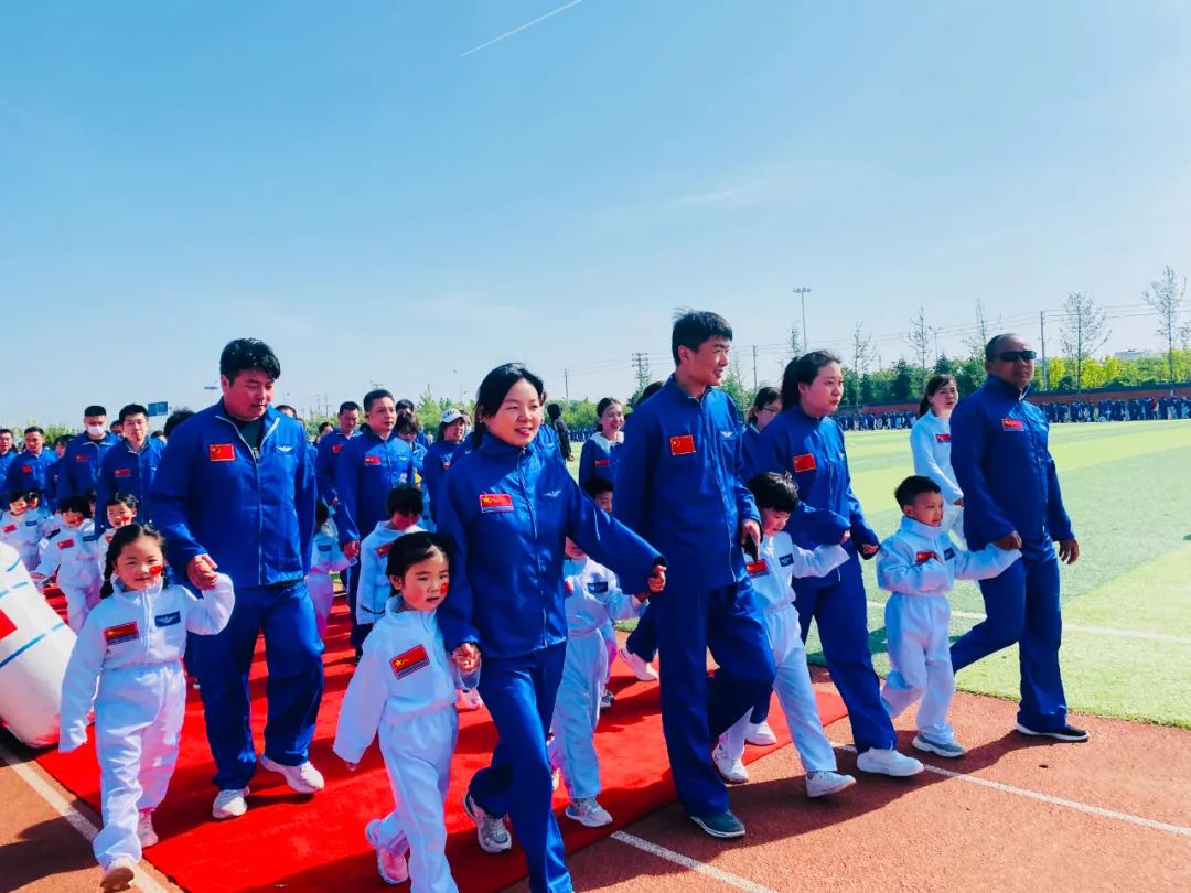 上蔡县直幼儿园分园运动会,上蔡新思维幼儿园春季亲子运动会