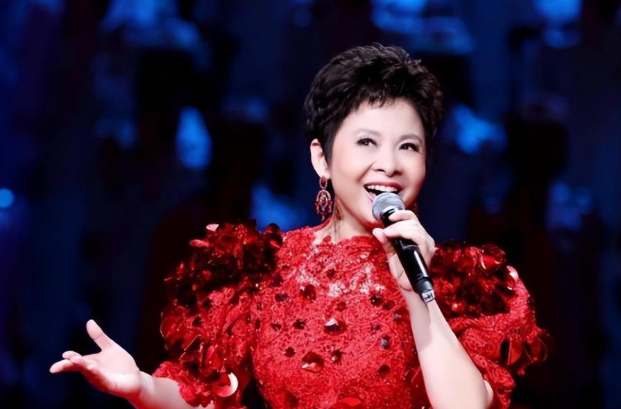 回顾：毁在*昌星赖**手里的两位女星，一个当红演员，一个甜歌天后