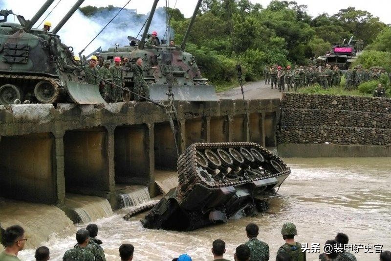 大波波喜提二手M1坦克，遥远的东方有人很眼馋：我的货啥时到？