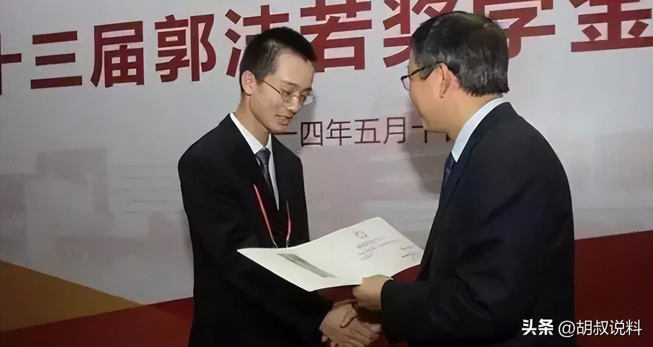 00后广东女孩直言懒得考清华北大,16岁女孩扬言懒得考北大