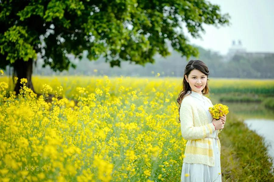 我曾踏月而来只因你在山中日落,我曾踏月而来只因你在山中