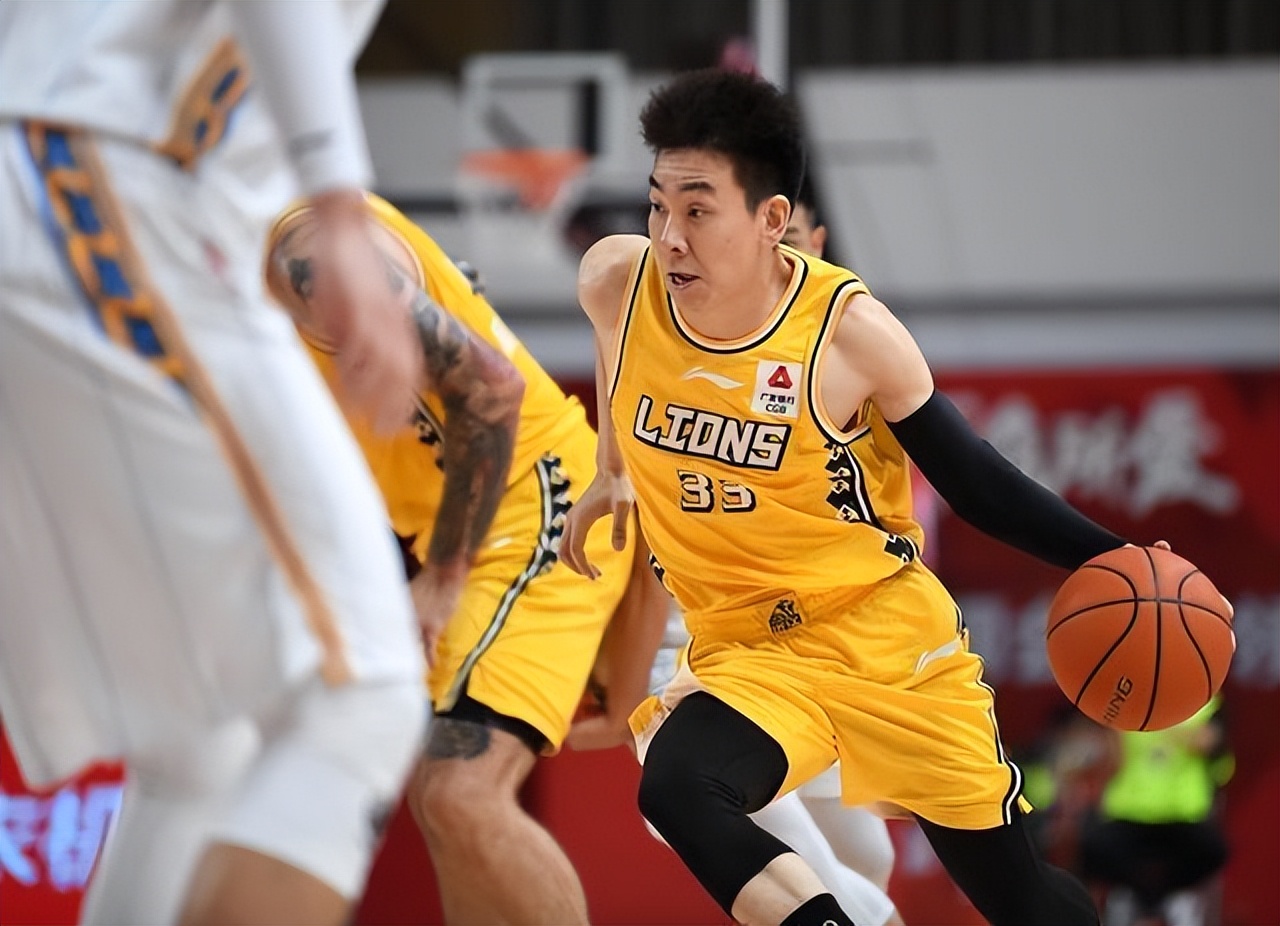 上海男篮后场补强，李春江试训前CBA助攻王，有望加盟