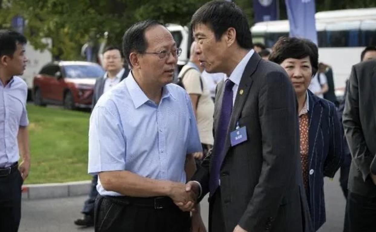 人民日报发声后！陈戌源案获重大突破，参与者或牵连到家族