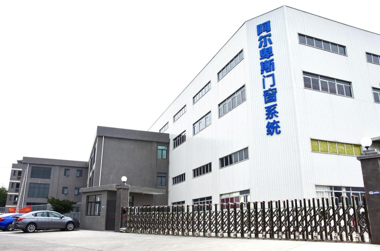 十大品牌门窗120型价格,中国门窗十大品牌排名