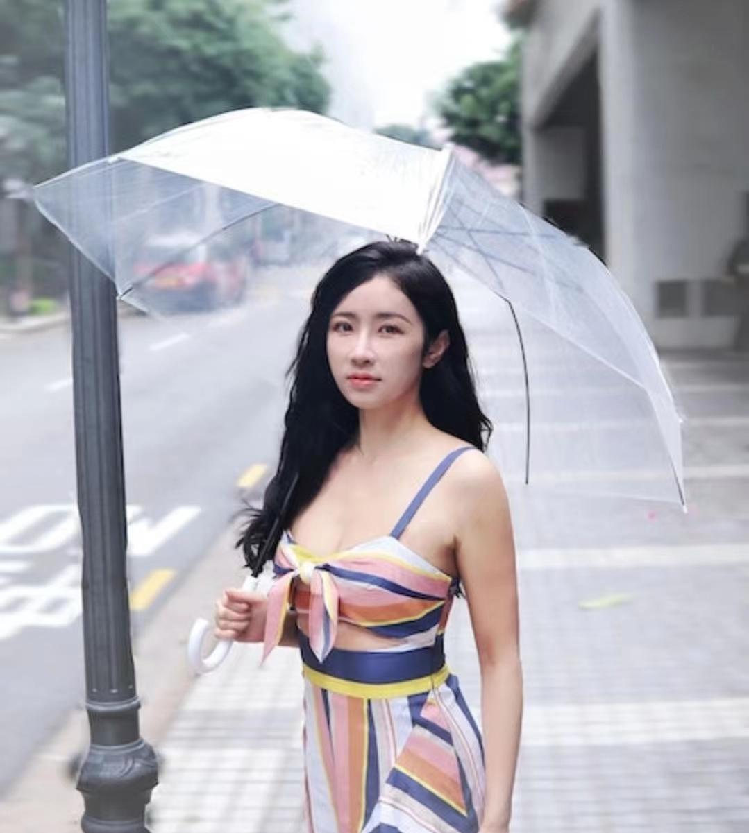 34宀乼vb灏忚姳鐜板湪鎬庝箞鏍蜂簡,tvb灏忚姳鍥犱笐闂昏闆棌鍗婂勾