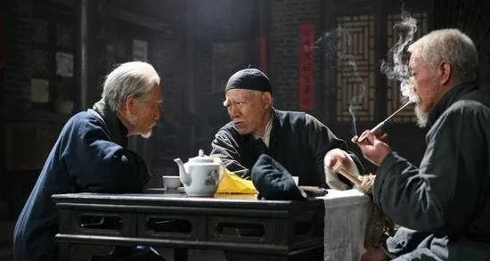 走进老舍的茶馆品尽世间百态,茶馆的三重境界