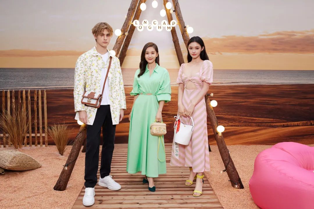 衡山路再次挤满了年轻人，竟是因为Longchamp来了？！