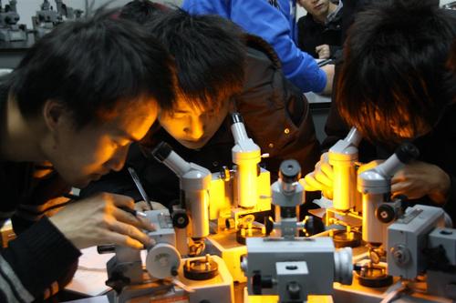 材料科学与工程是冷门专业吗,材料科学与工程专业考研科目