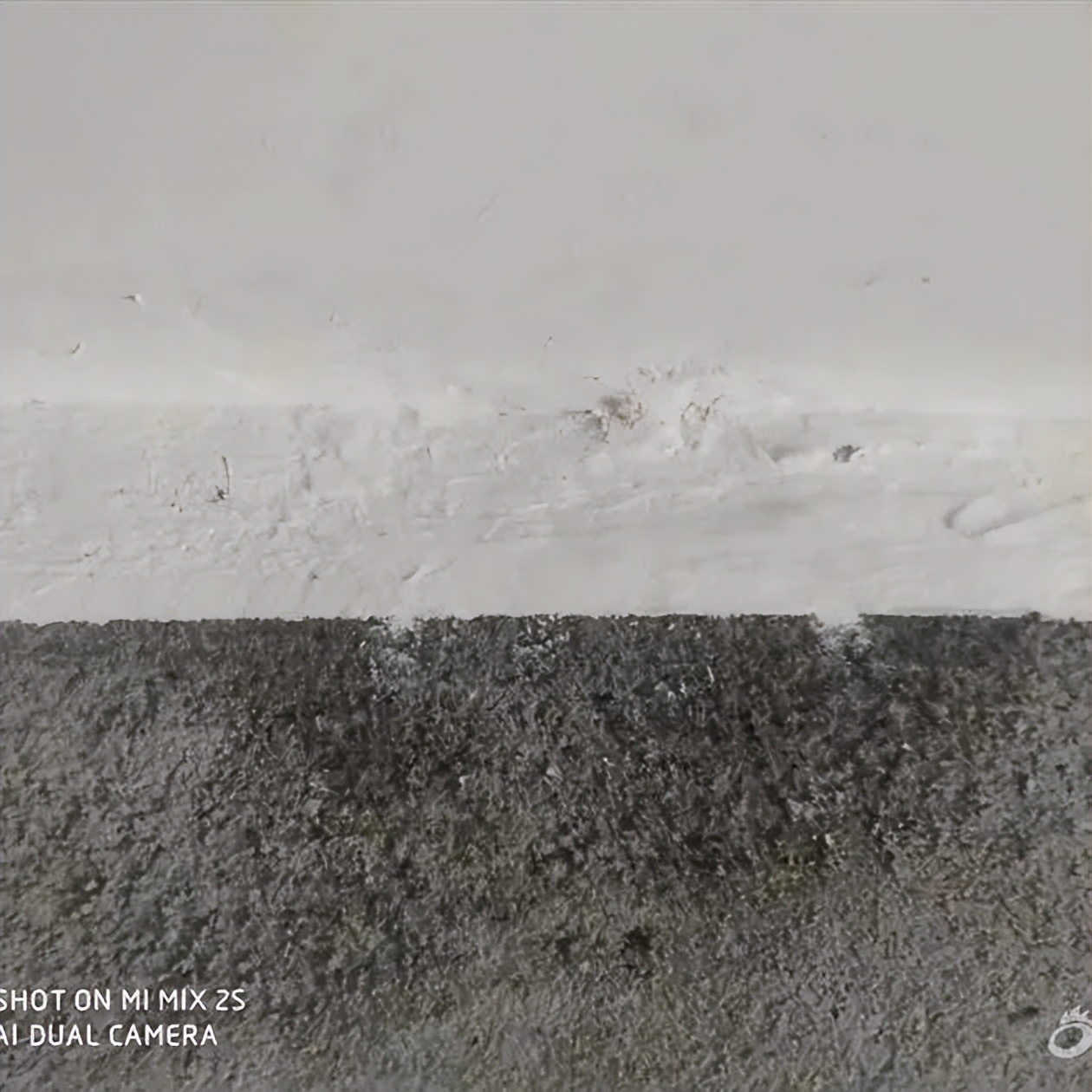 楼下漏水楼顶漏水,顶楼住户漏水该一栋楼业主承担吗