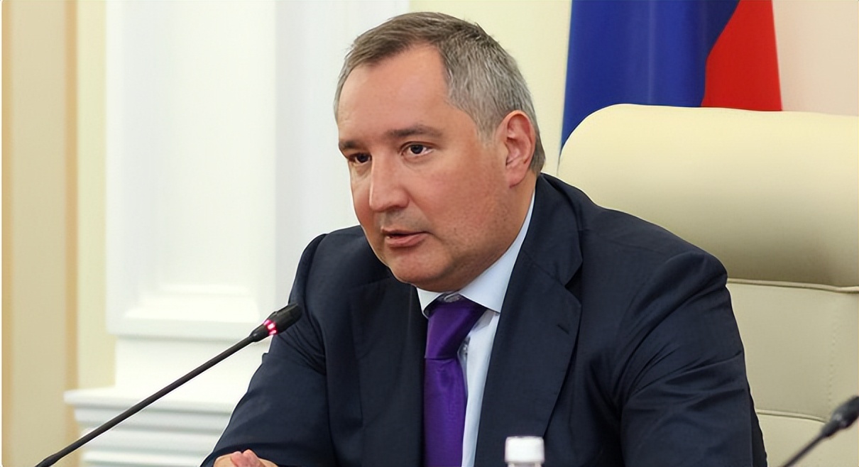 俄罗斯履行国际义务将美国航天员接回地球,美国却不付运费?