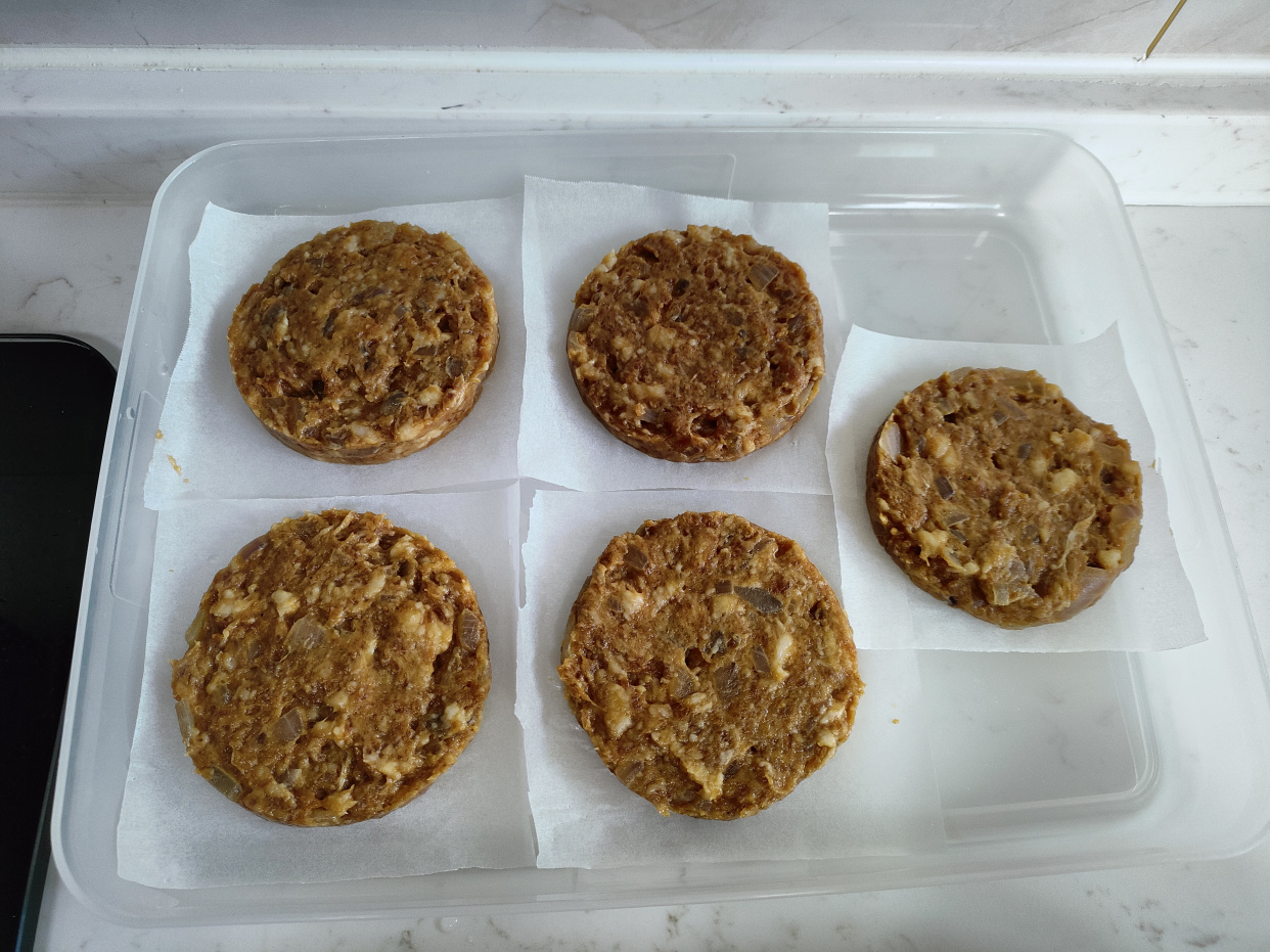 别再买肉饼吃了！自己做吧，比牛排还好吃，0添加还不花钱